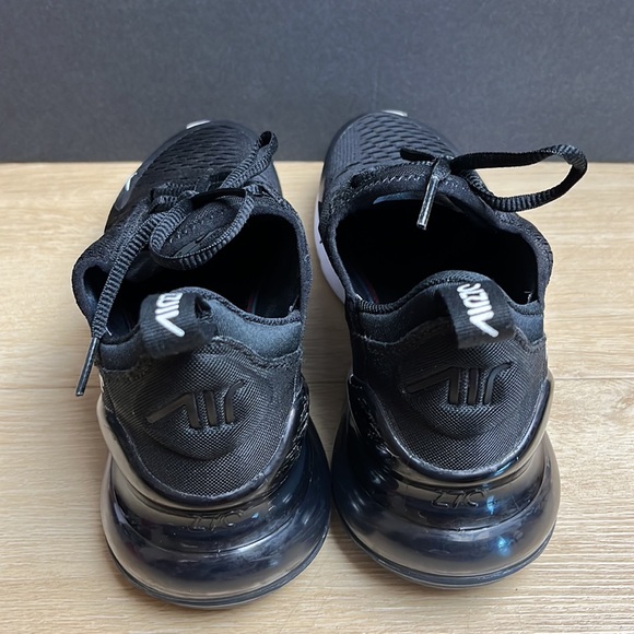 NIKE Air Max 270 Sneaker (Women) WHITE / BLACK SIZE 7 US - Picture 6 of 11